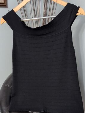 Cable & Gauge Black Ribbed Tank Top